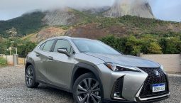 Lexus UX é opção tecnológica de SUV premium