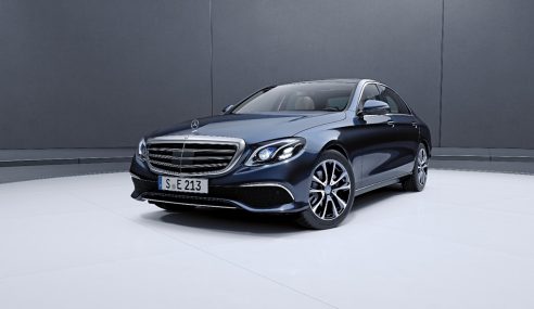 Classe E 300 Exclusive: o luxo de “descansar” enquanto dirige