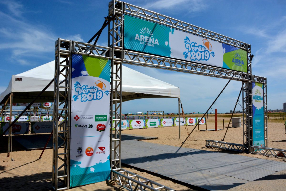 Arena de verão oferece esportes e lazer em Marataízes